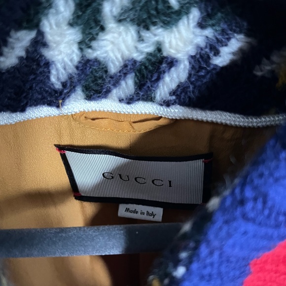 🩷SOLD🩷 Gucci coat - Picture 2 of 2